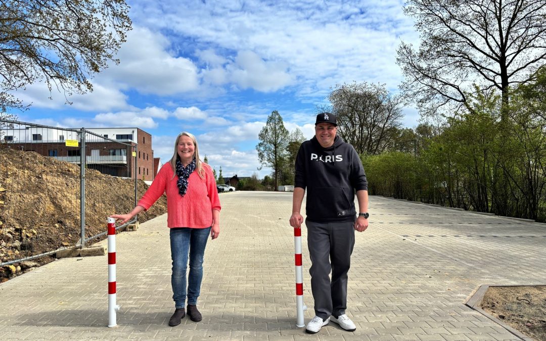 Neuer Parkplatz an der Hüggelschule – Mehr Sicherheit und Platz für alle!